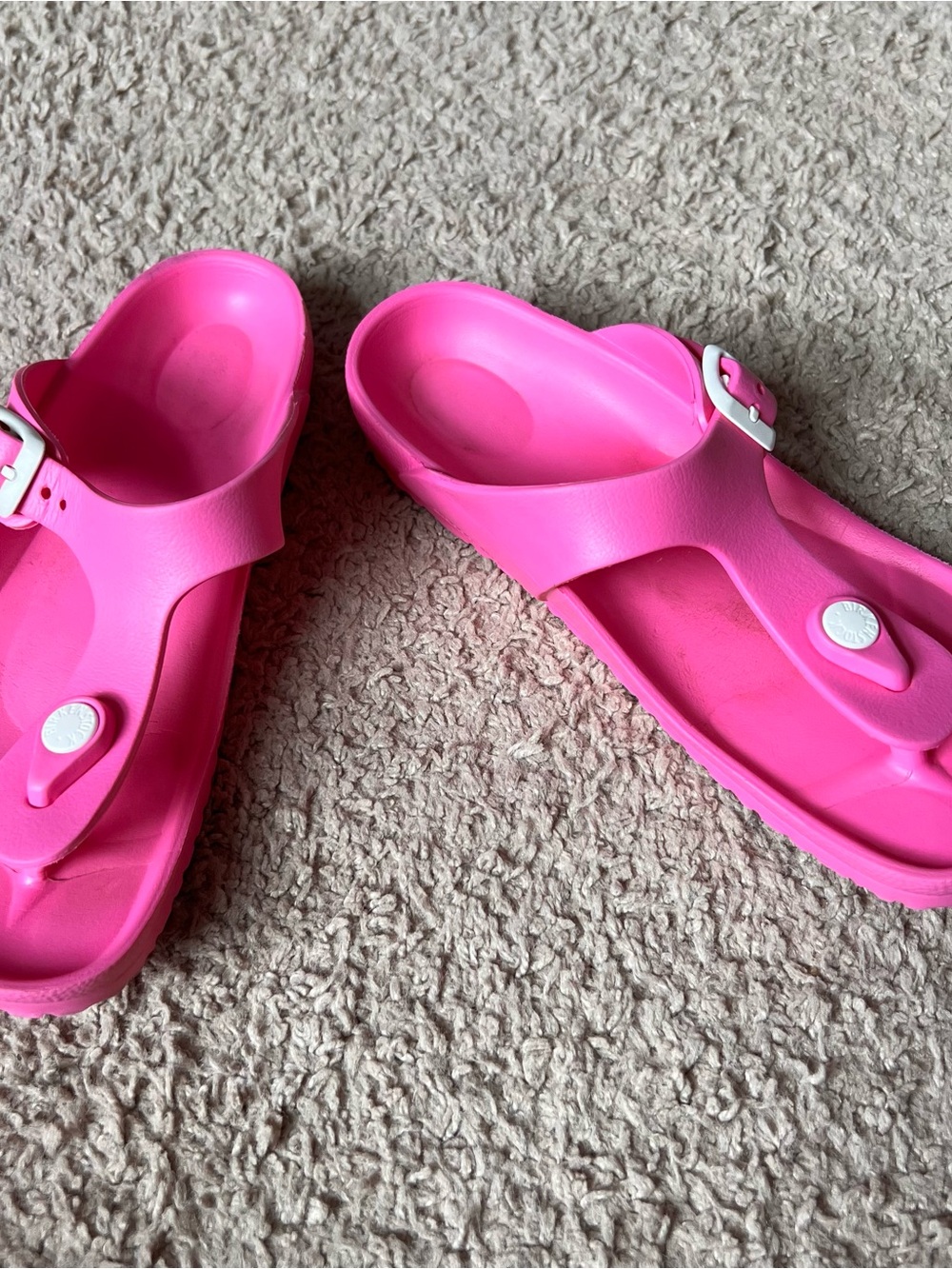 Birkenstock Gizeh EVA Bright Pink Slip-On Sandals Size 33 Waterproof Youth Girls